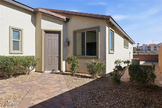 $394,990 | 2772 Brinkley Manor Street, Laughlin, NV 89029