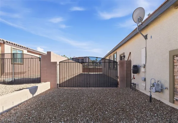 $389,000 | 2772 Brinkley Manor Street, Laughlin, NV 89029