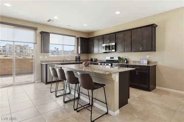 $394,990 | 2772 Brinkley Manor Street, Laughlin, NV 89029