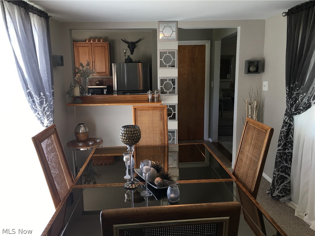 15145 Whitney Road Strongsville, OH 44136 - Photo 10 of 27 Opposite Dining Room View with Slider at Left!