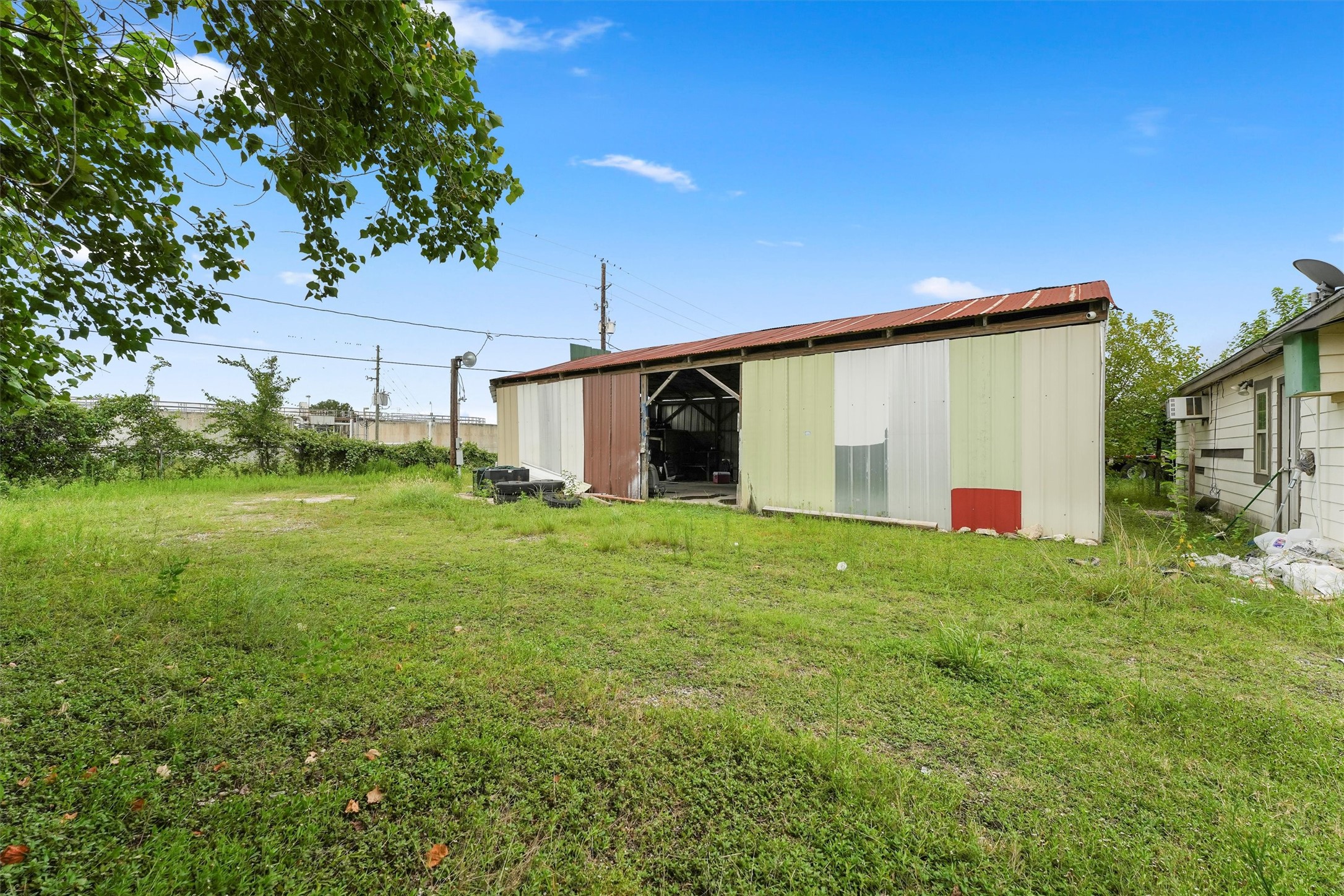 6455 Cunningham Road Houston, TX 77041 - Photo 22 of 30