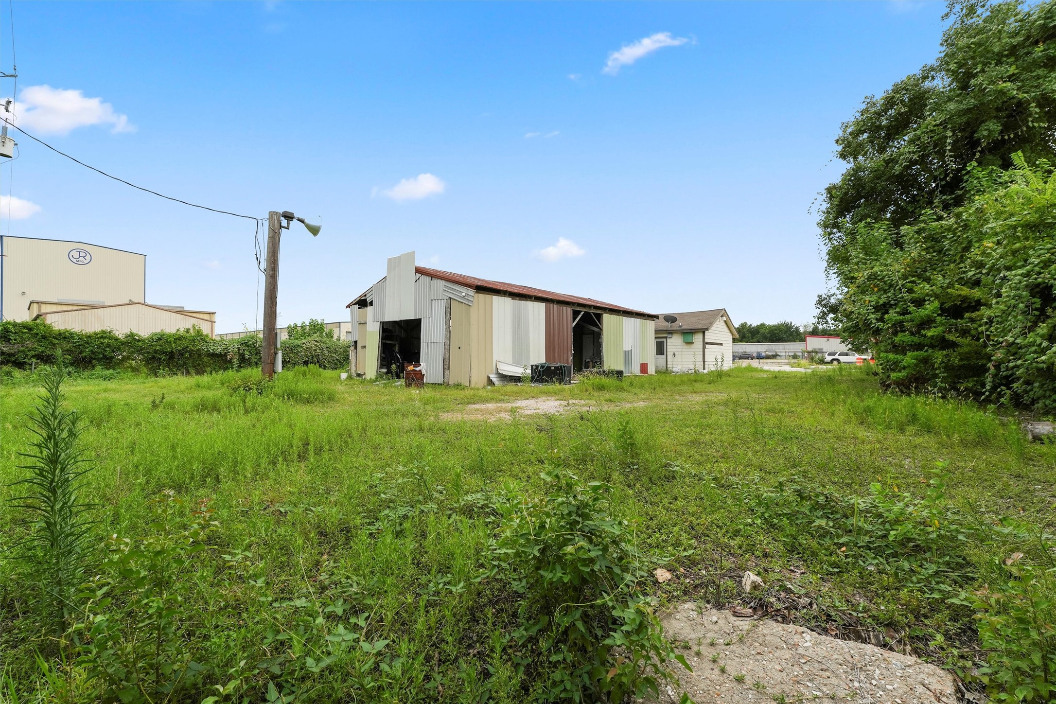 6455 Cunningham Road Houston, TX 77041 - Photo 23 of 30