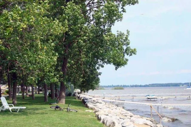 $80,000 | 1 Alburg Rv Resort, Unit D5, Alburgh, VT 05440