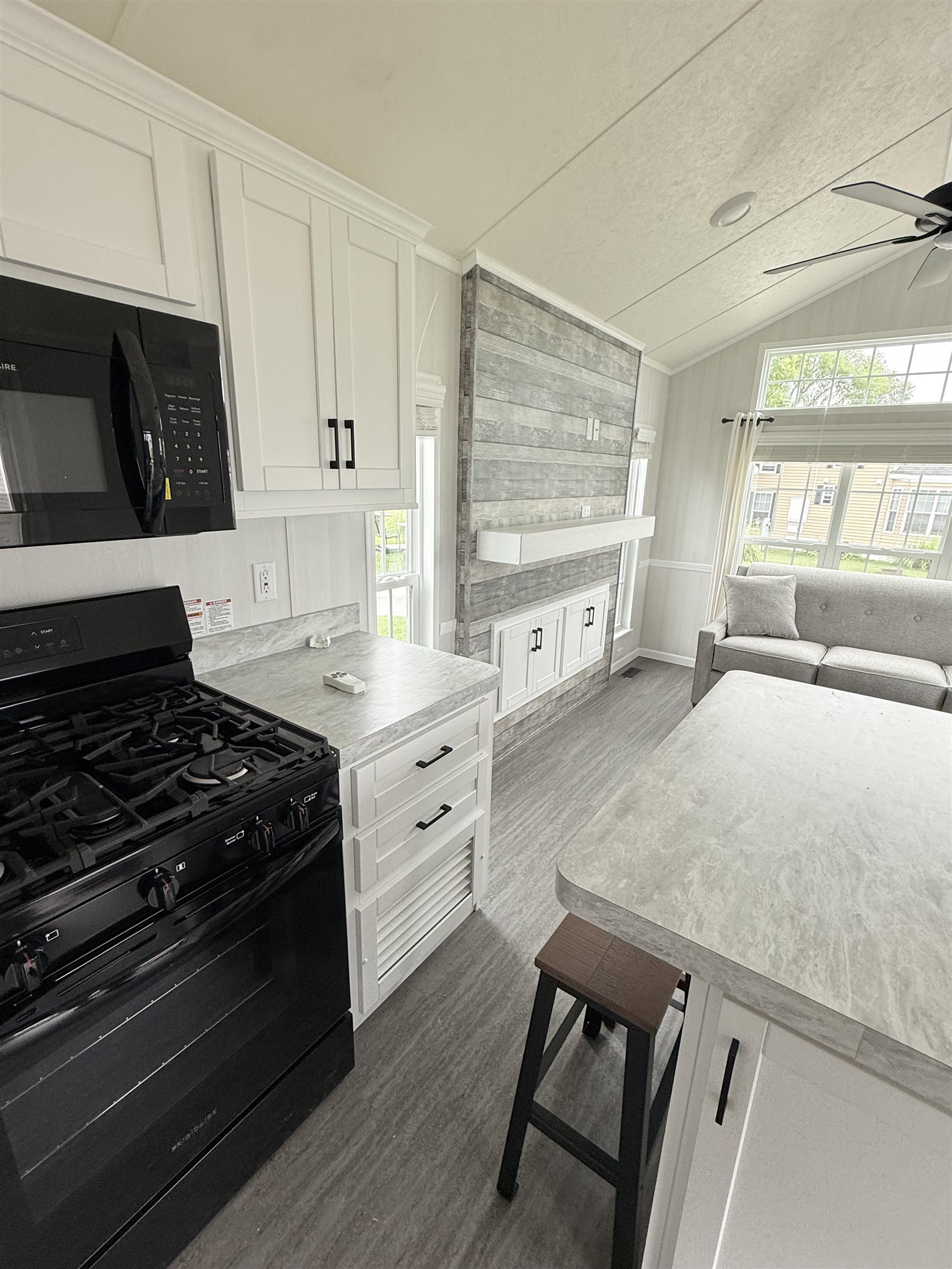 1 Alburg Rv Resort, Unit D5 Alburgh, VT 05440 - Photo 3 of 20