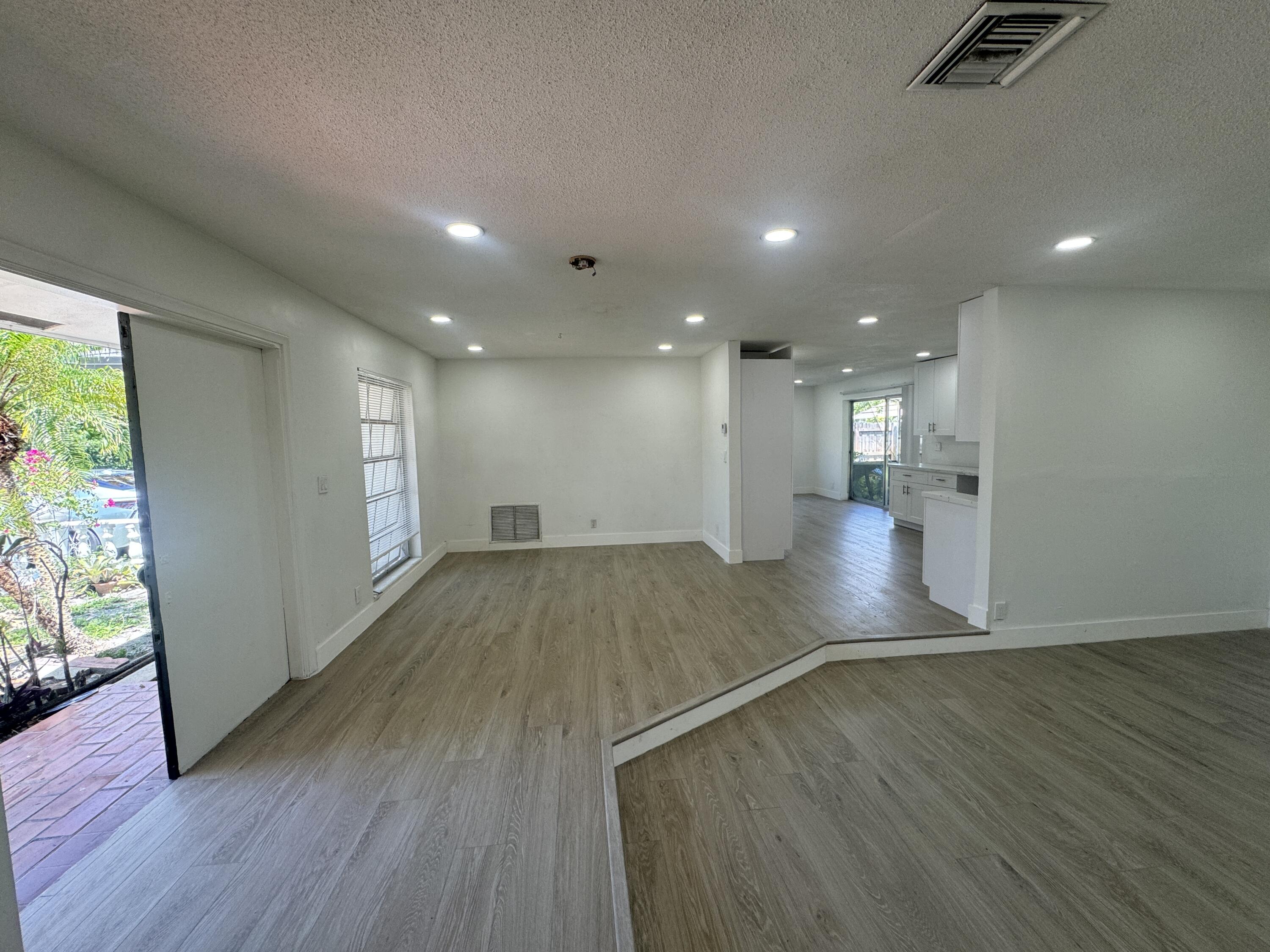 6260 Southwest 6th Street Margate, FL 33068 - Photo 23 of 30 IMG_7267