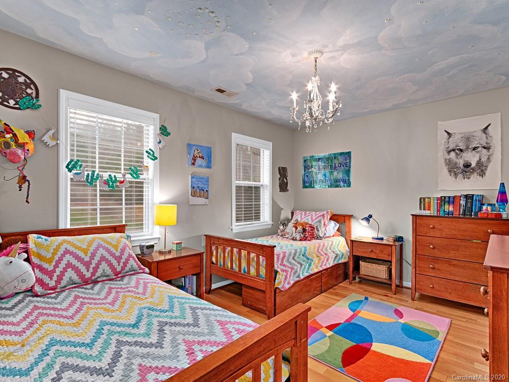 192 Smith Knolls Road Fairview, NC 28730 - Photo 21 of 36 Gallery Image 21