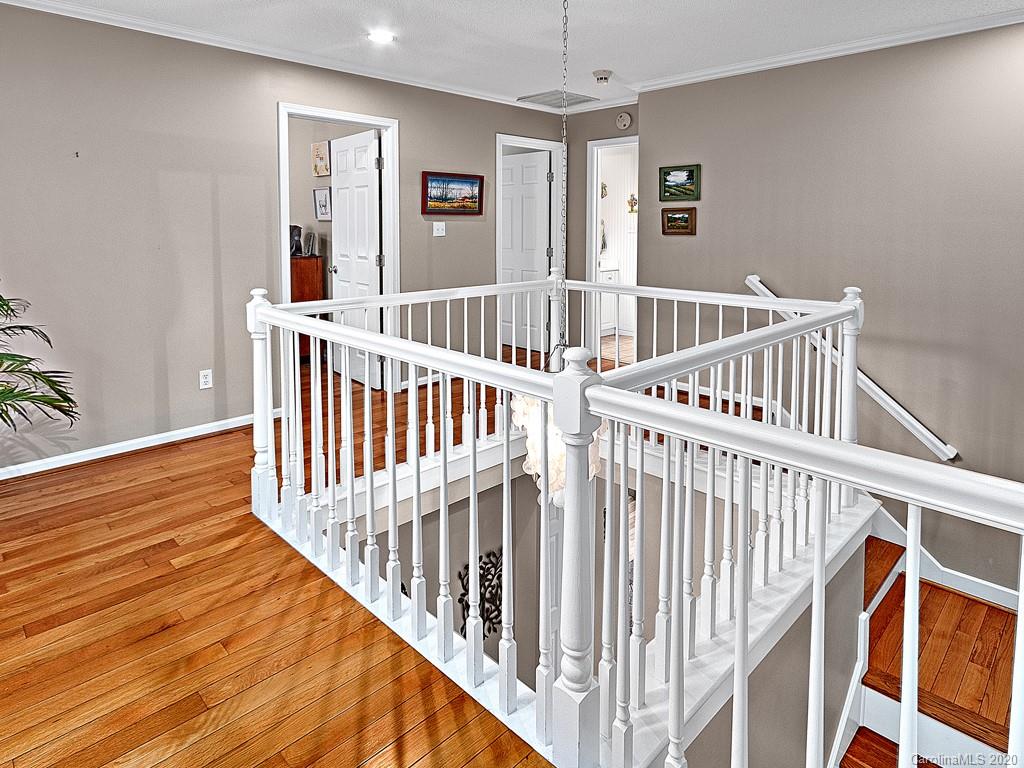 192 Smith Knolls Road Fairview, NC 28730 - Photo 24 of 36 Gallery Image 24