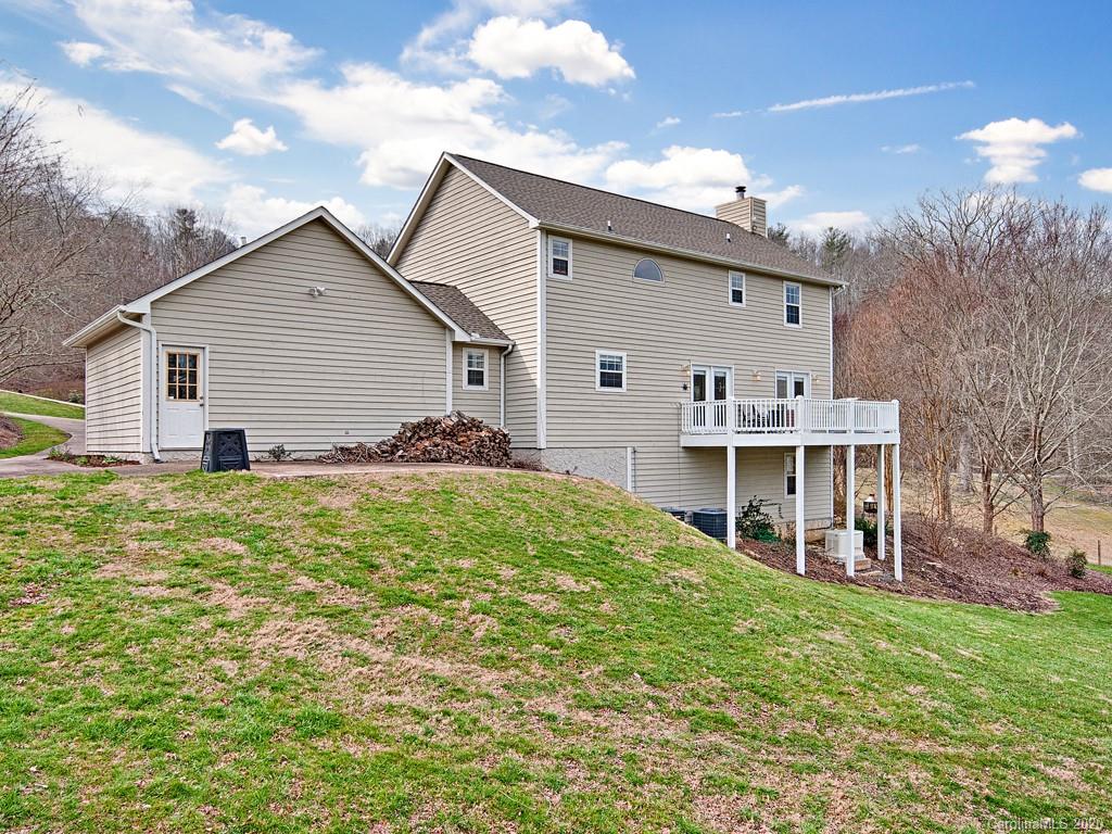 192 Smith Knolls Road Fairview, NC 28730 - Photo 28 of 36 Gallery Image 28