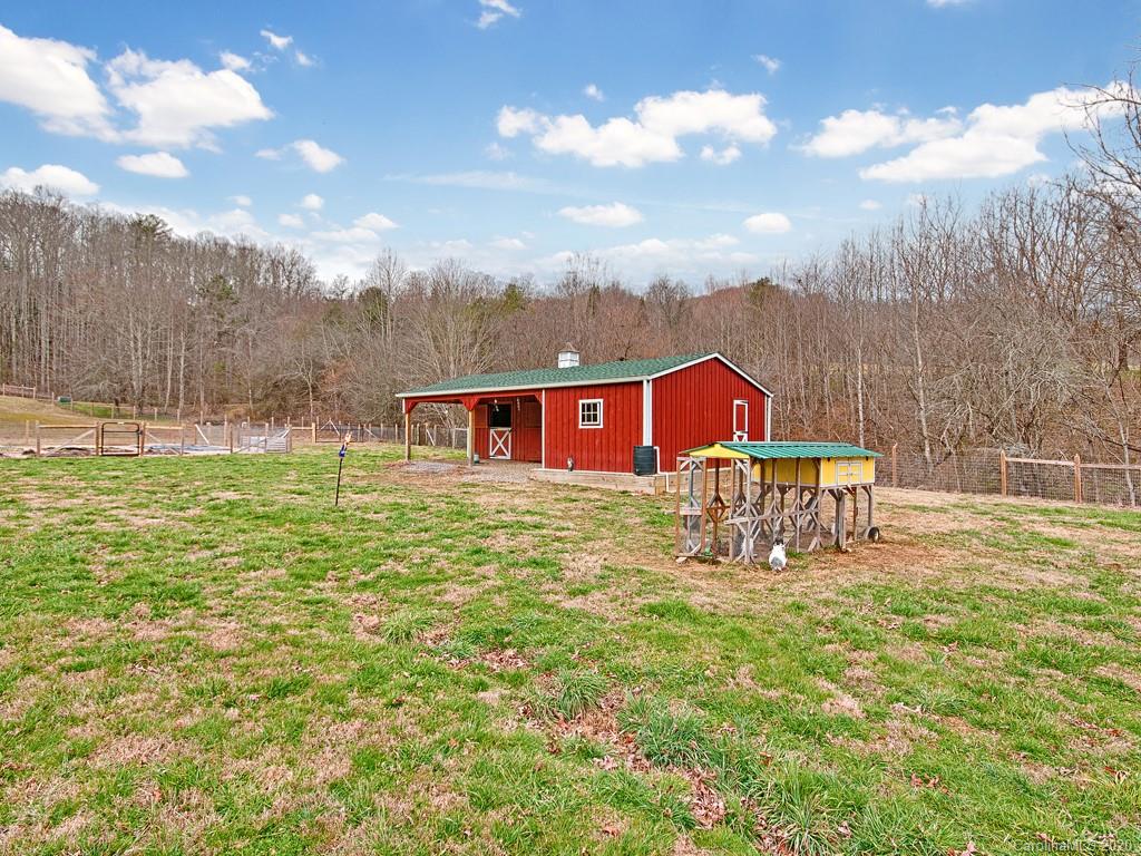 192 Smith Knolls Road Fairview, NC 28730 - Photo 30 of 36 Gallery Image 30
