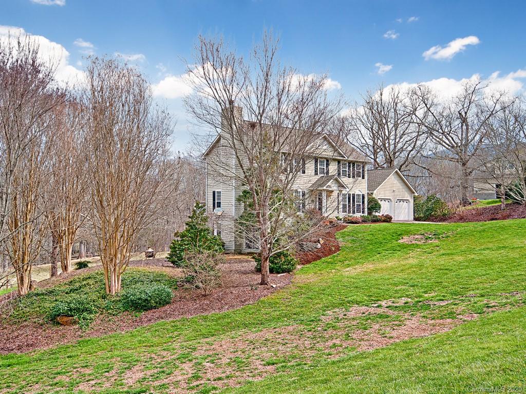 192 Smith Knolls Road Fairview, NC 28730 - Photo 32 of 36 Gallery Image 32