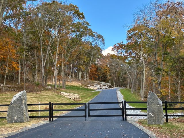 $2,000,000 | Undisclosed Address, Lyme, CT 06371