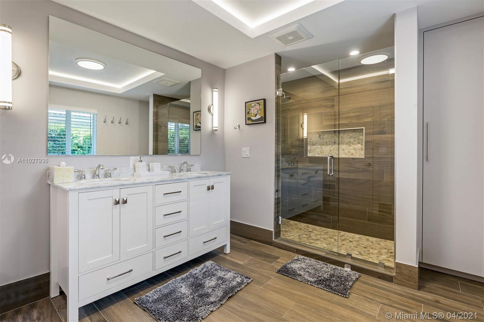 9528 Bay Drive Surfside, FL 33154 - Photo 14 of 27