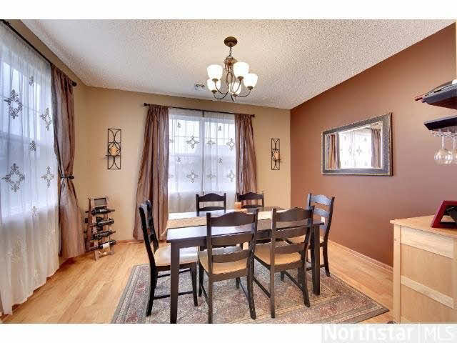 650 Ravencroft Road Waconia, MN 55387 - Photo 3 of 18 Gallery Image 3