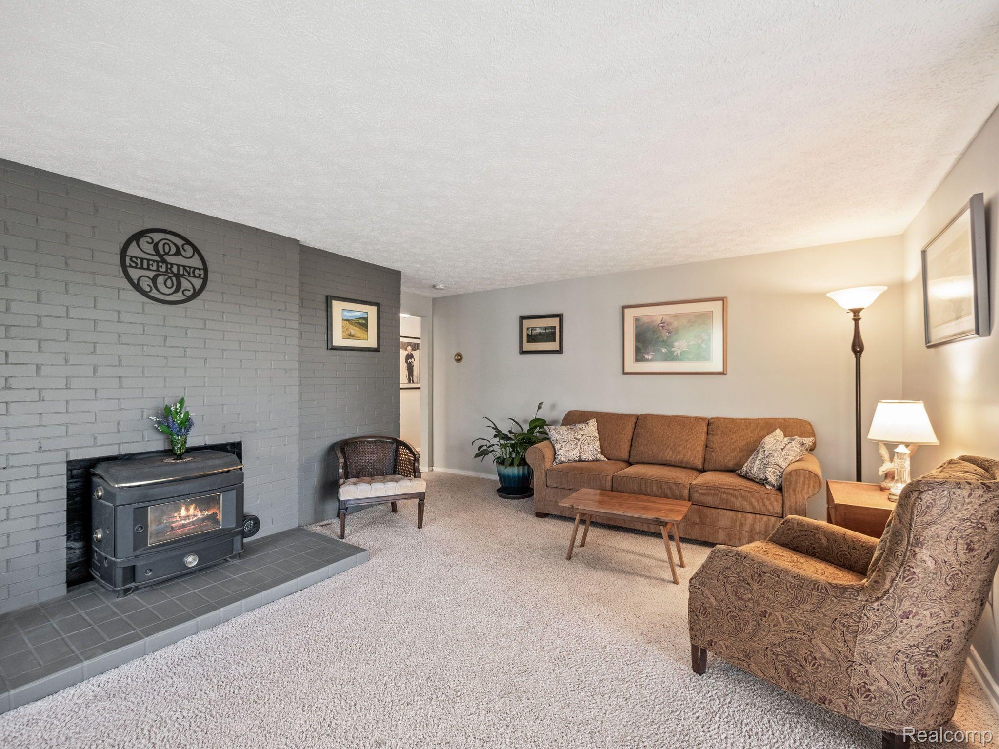 971 Dutton Road Rochester, MI 48306 - Photo 21 of 51 Gallery Image 21