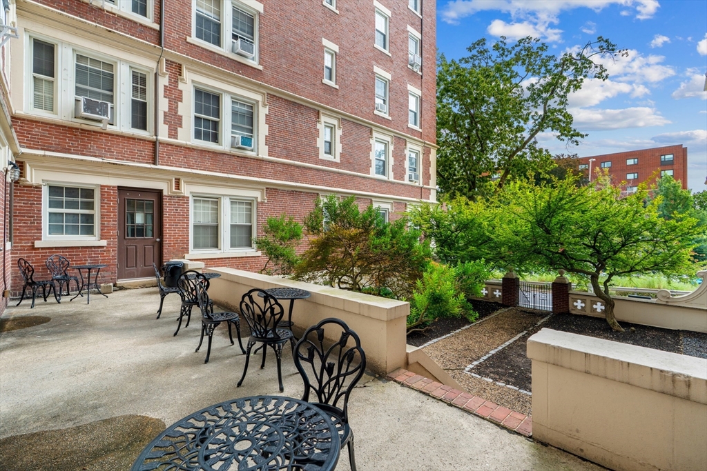 1450-1454 Beacon Street, Unit 744 Brookline, MA 02446 - Photo 20 of 24