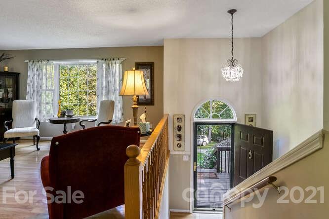 16 Ratt Man Lane Asheville, NC 28803 - Photo 4 of 33 Gallery Image 4
