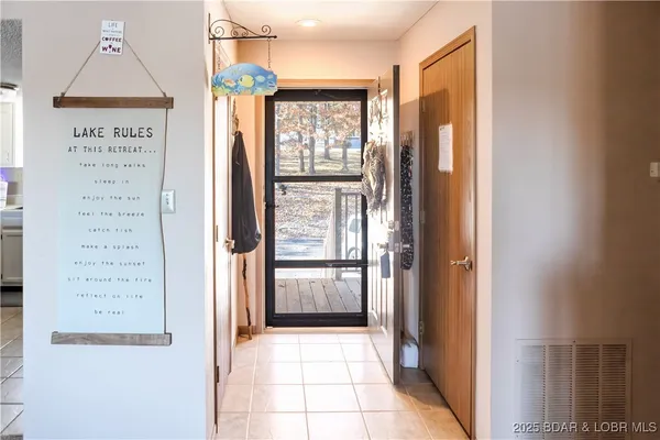 $219,900 | 74 Eleven W Court, Unit 2C, Sunrise Beach, MO 65079