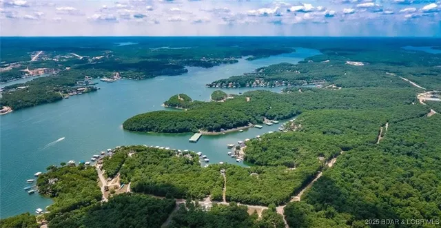 $224,900 | 74 Eleven W Court, Unit 2C, Sunrise Beach, MO 65079