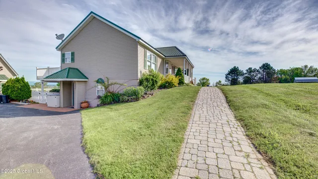 $699,999 | 127 Firefly Meadow Road, Glen, NY 12072