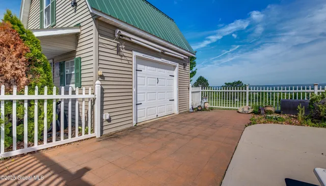 $699,999 | 127 Firefly Meadow Road, Glen, NY 12072