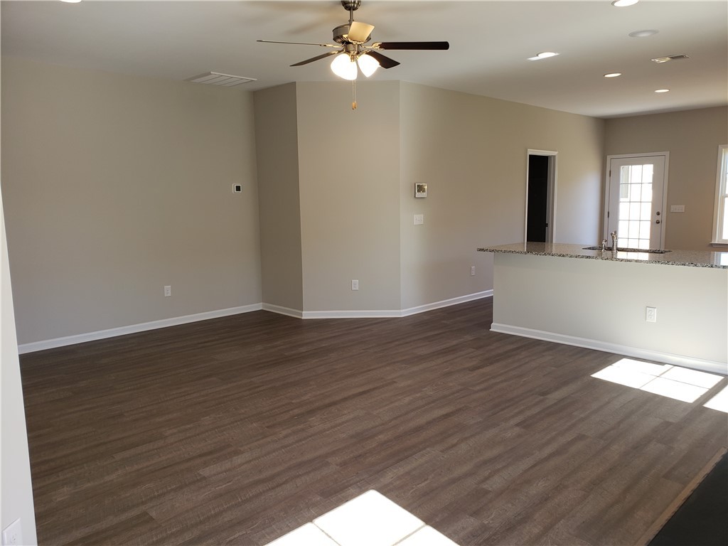 112 Printers Street Pendleton, SC 29670 - Photo 3 of 22