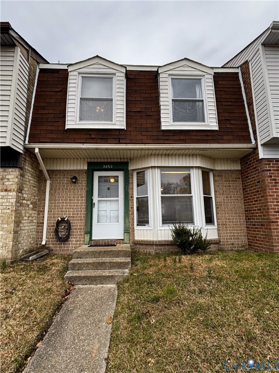 3860 Governors Way Virginia Beach, VA 23452 - Photo 1 of 22 front view of a house