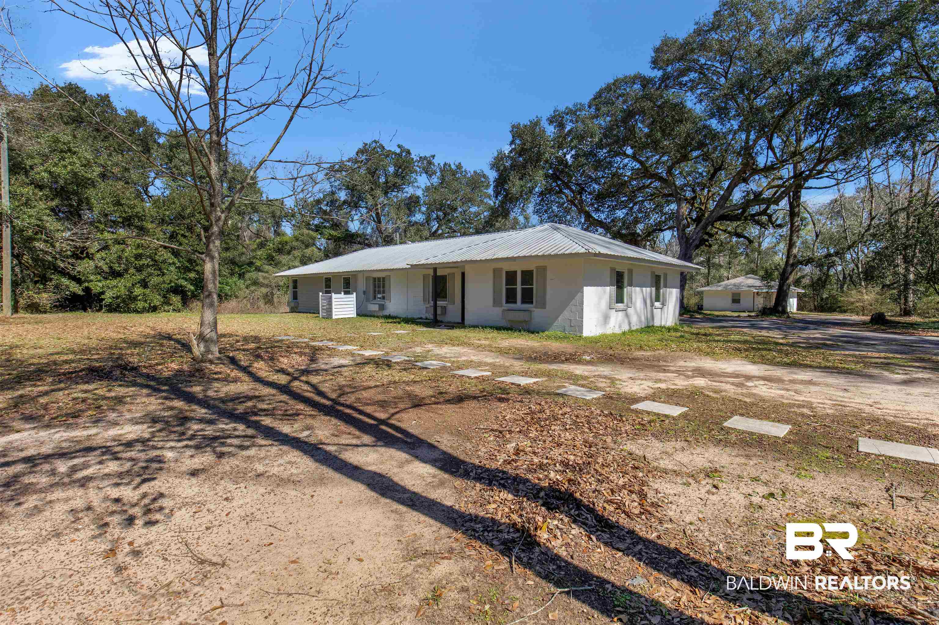 5265 Travis Road Mobile, AL 36619 - Photo 2 of 55