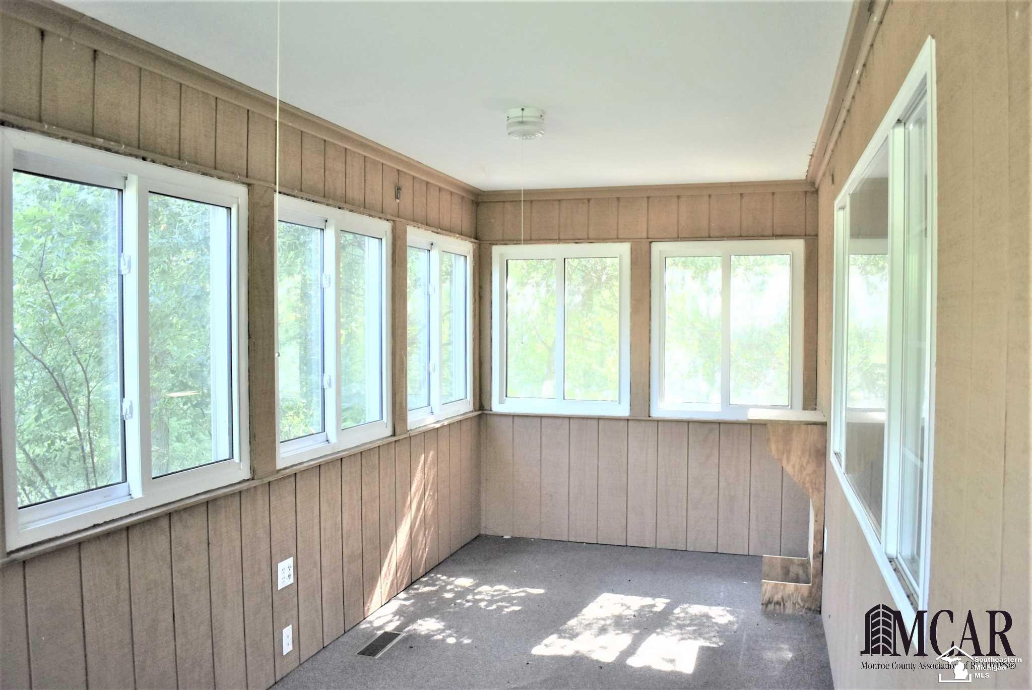 11447 Allison Road Maybee, MI 48159 - Photo 9 of 22