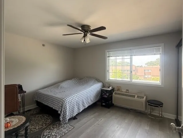 $81,950 | 3170 West Monroe Street, Unit 309, Waukegan, IL 60085