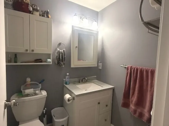 $81,950 | 3170 West Monroe Street, Unit 309, Waukegan, IL 60085