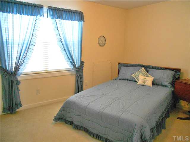 8730 Compass Lane Raleigh, NC 27615 - Photo 11 of 21 Gallery Image 11