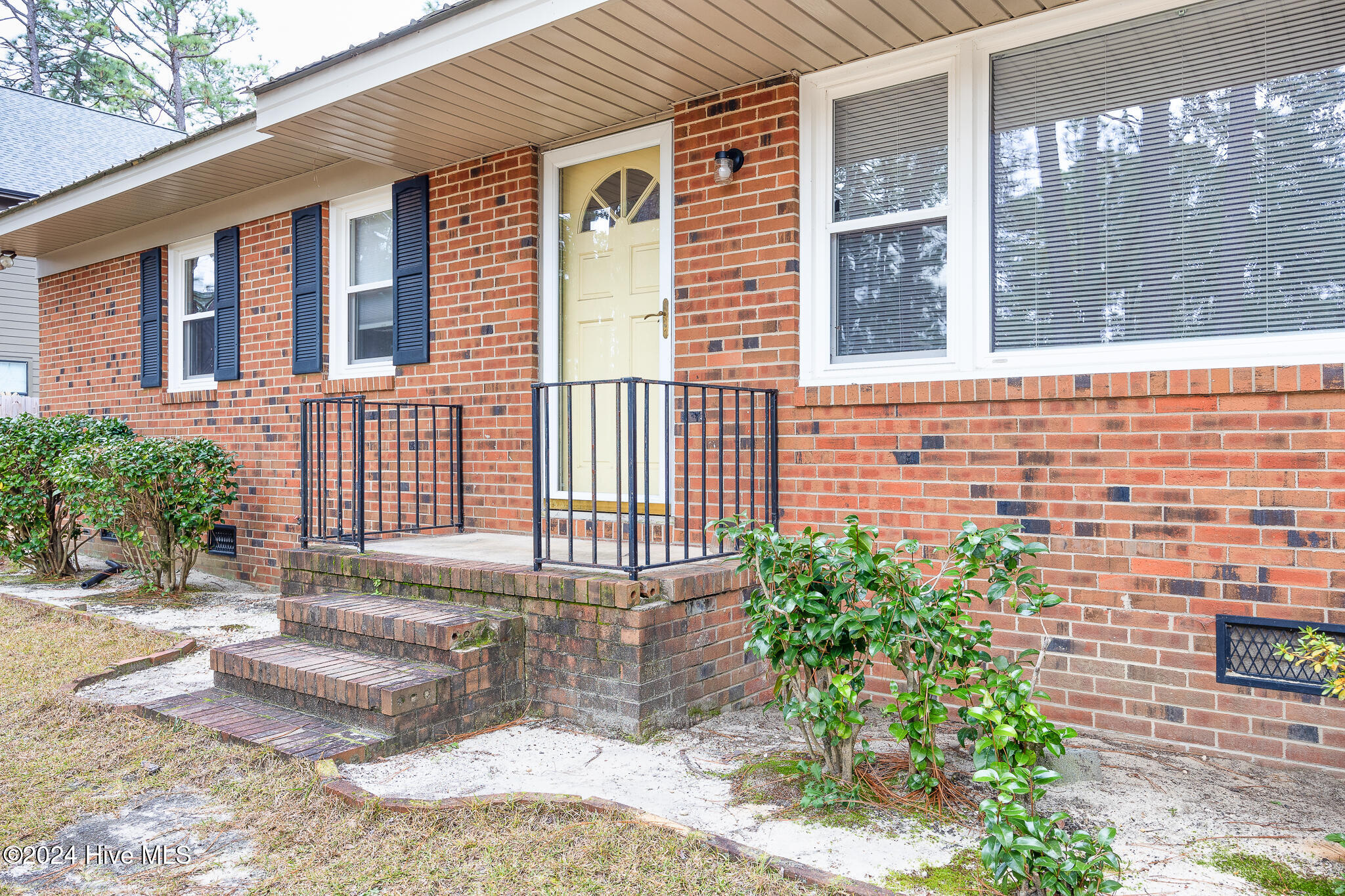 272 Thorne Road Pinehurst, NC 28374 - Photo 2 of 26 272Thorne-25