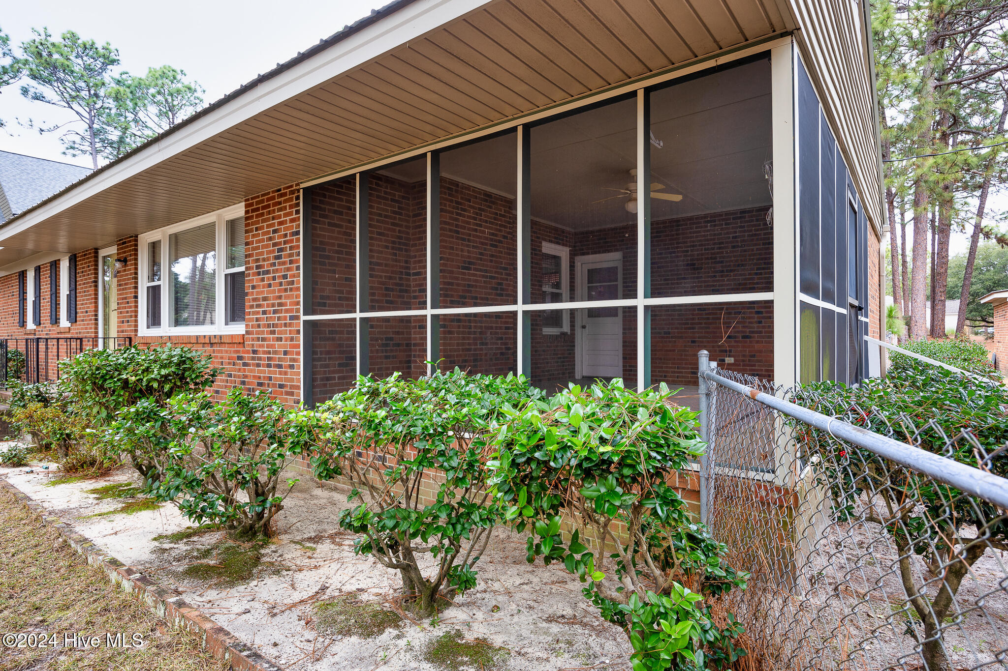 272 Thorne Road Pinehurst, NC 28374 - Photo 3 of 26 272Thorne-26
