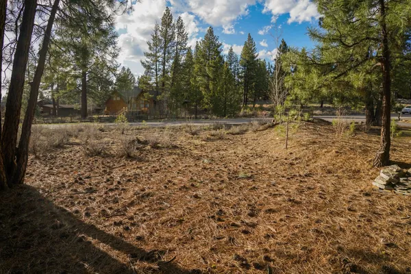$319,000 | 15627 Sudsbury Circle, Truckee, CA 96161