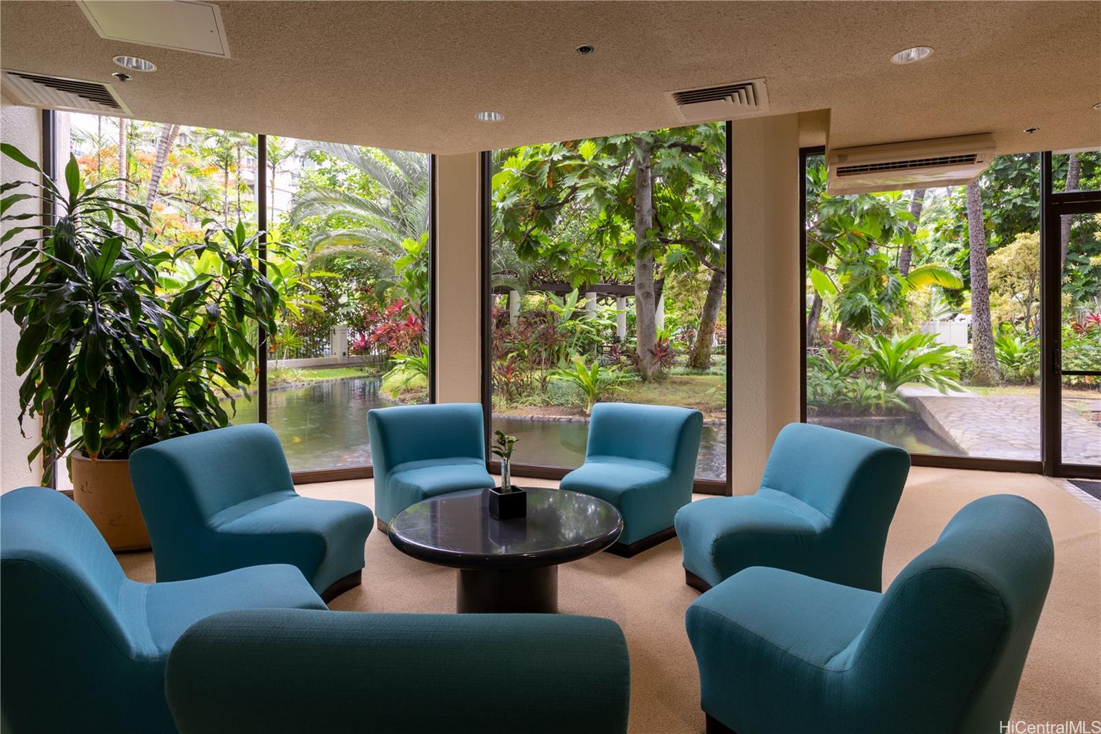 300 Wai Nani Way, Unit I2004 Honolulu, HI 96815 - Photo 13 of 25