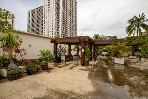 $415,000 | 300 Wai Nani Way, Unit I2004, Honolulu, HI 96815