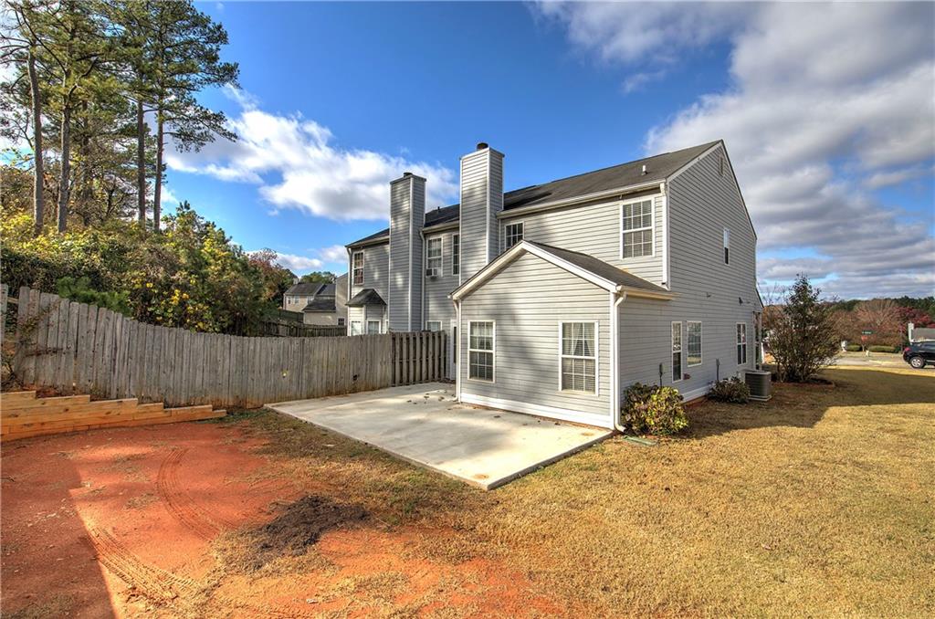 25 Haley Place, Unit 3 Cartersville, GA 30121 - Photo 36 of 45 a front view of a house with a yard