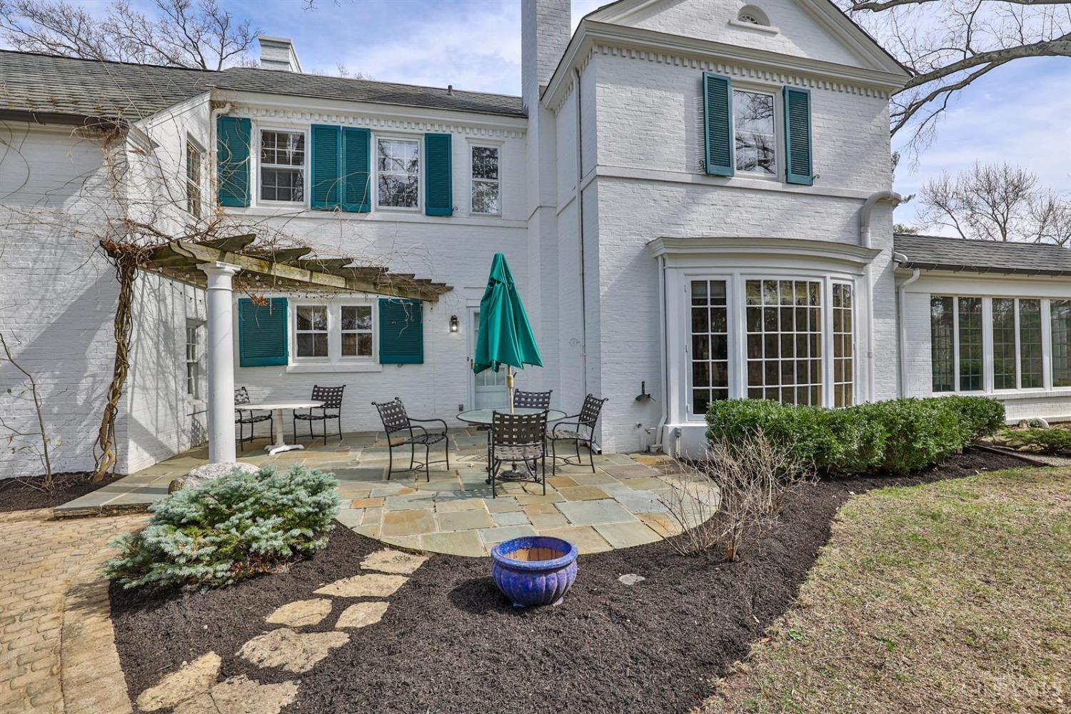 1231 Anderson Ferry Road Cincinnati, OH 45238 - Photo 71 of 98