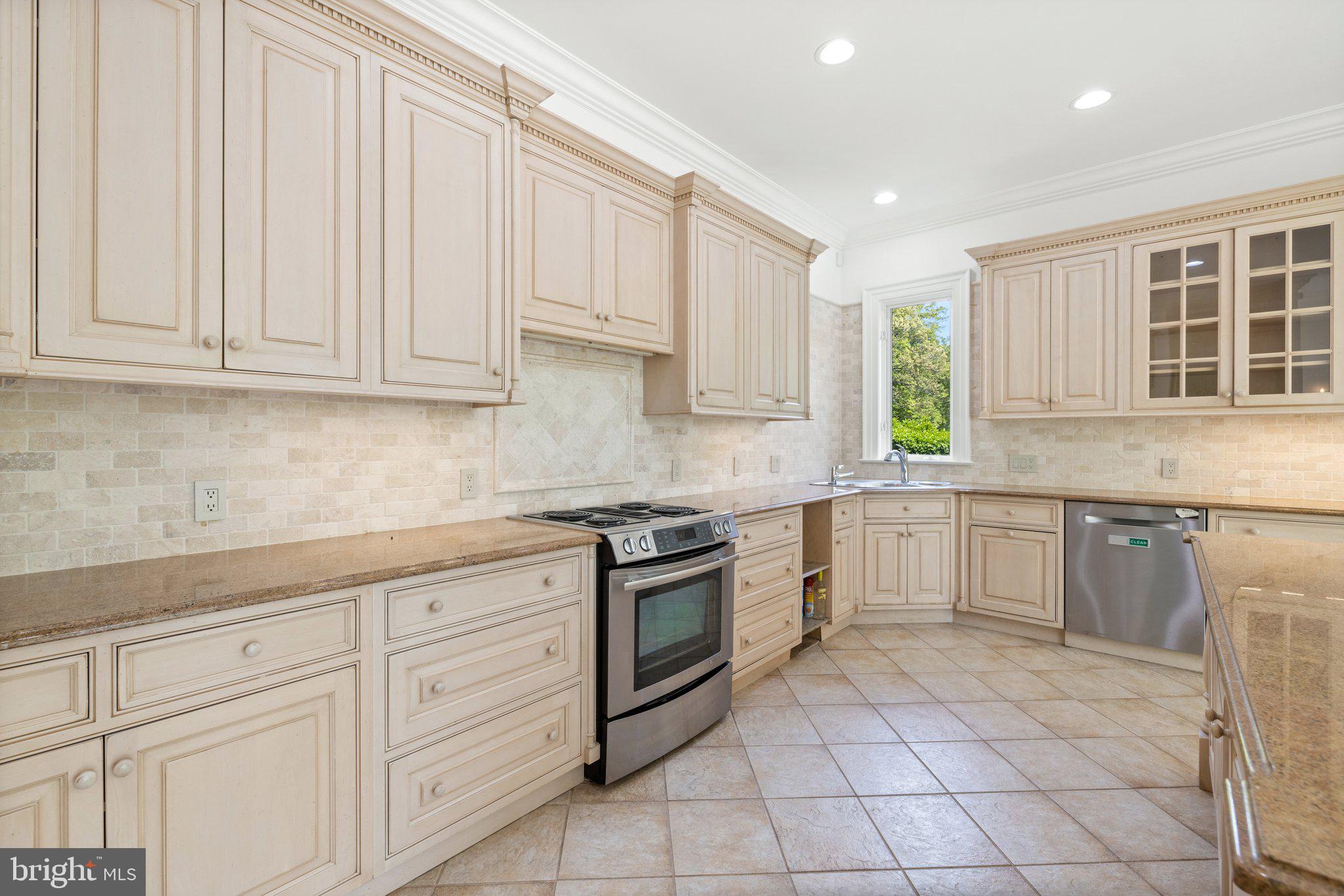3694 Landmark Road The Plains, VA 20198 - Photo 21 of 102 Gallery Image 21
