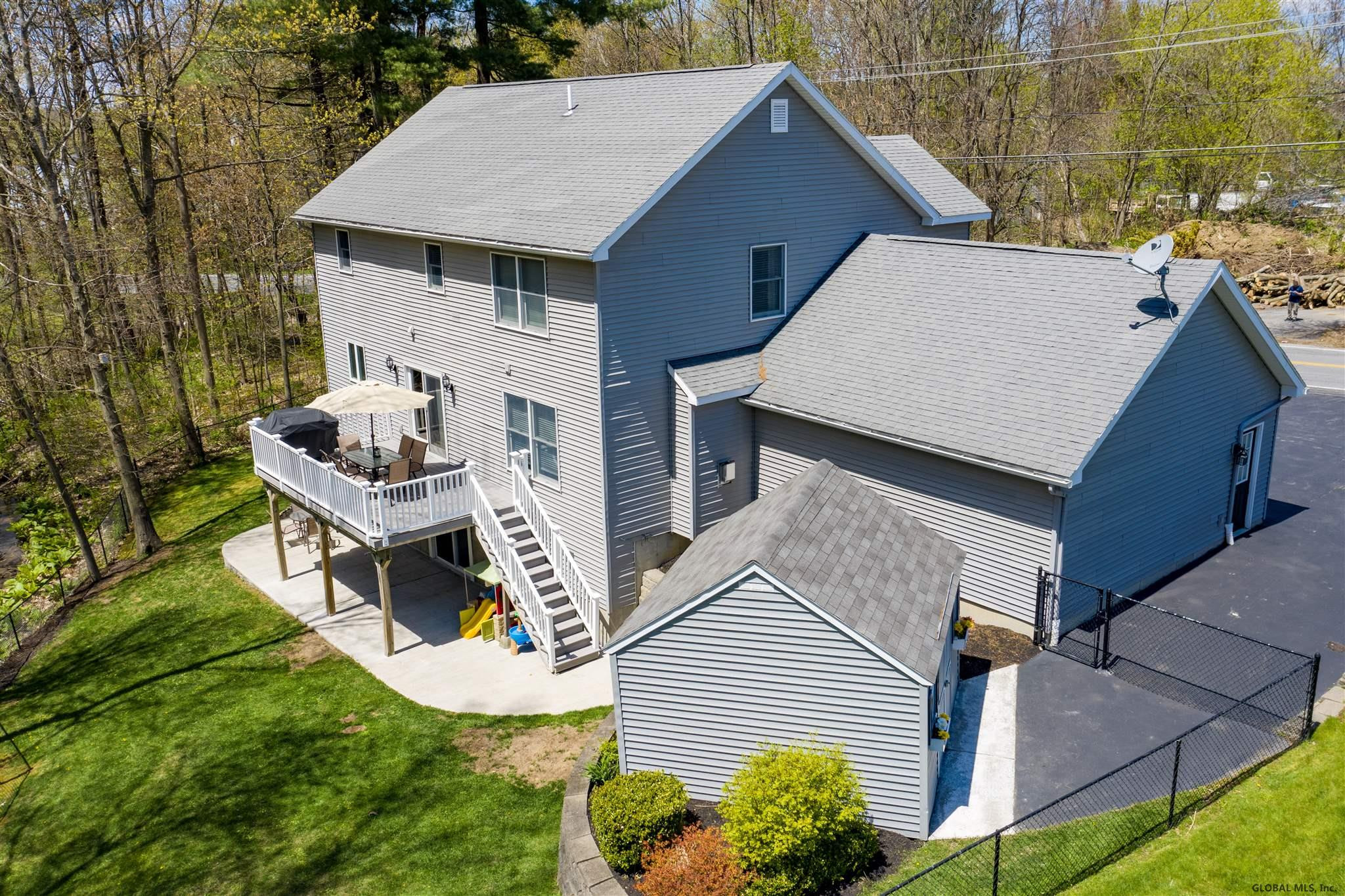 169 Lisha Kill Road Colonie, NY 12309 - Photo 21 of 31 Photo 22
