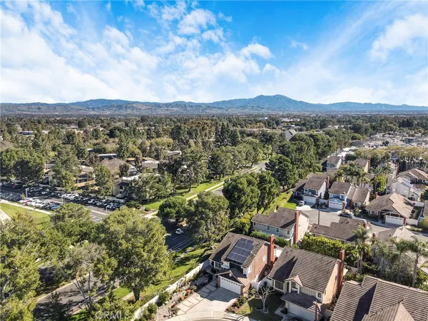 $1,955,000 | 36 Bloomdale, Irvine, CA 92614