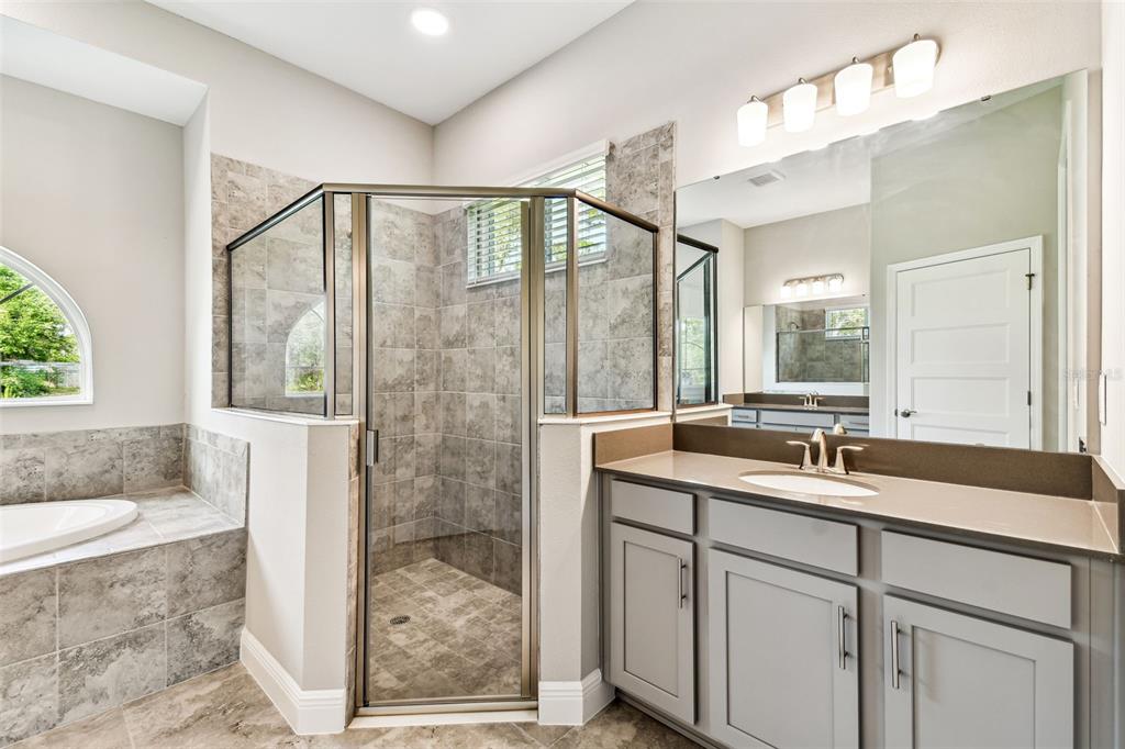 12487 Hooker Road Weeki Wachee, FL 34614 - Photo 11 of 13