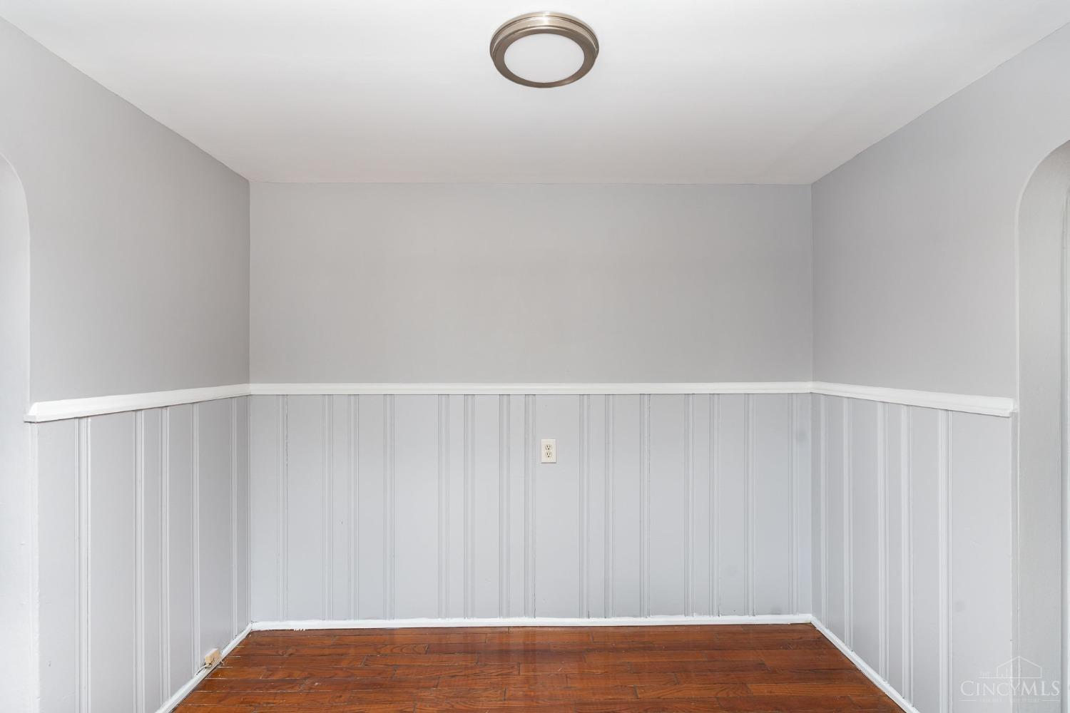 1627 Summit Road Cincinnati, OH 45237 - Photo 12 of 22