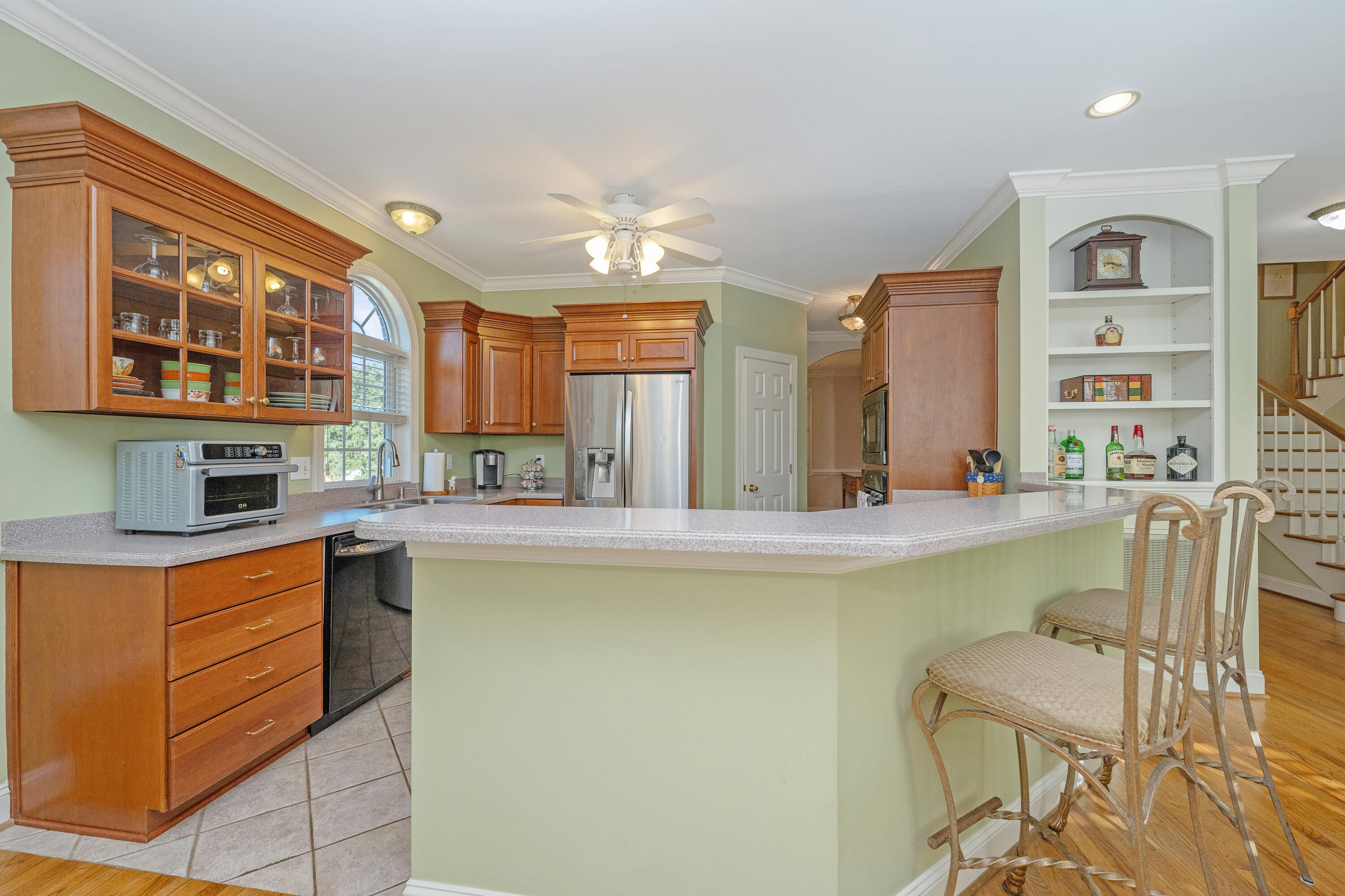 308 Jamesbury Road Charleston, SC 29492 - Photo 13 of 56 Kitchen