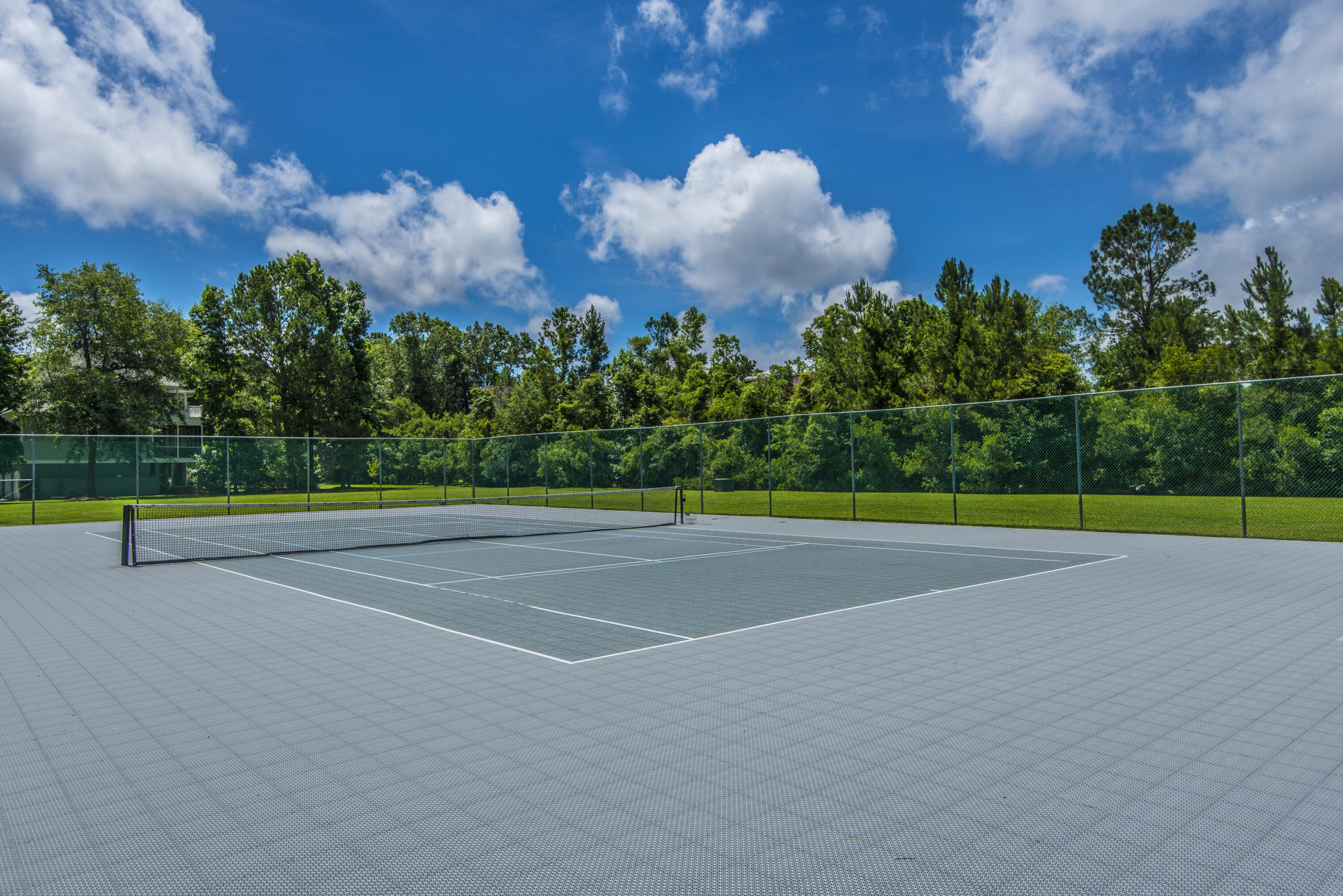 308 Jamesbury Road Charleston, SC 29492 - Photo 54 of 56 Neighborhood Tennis Court