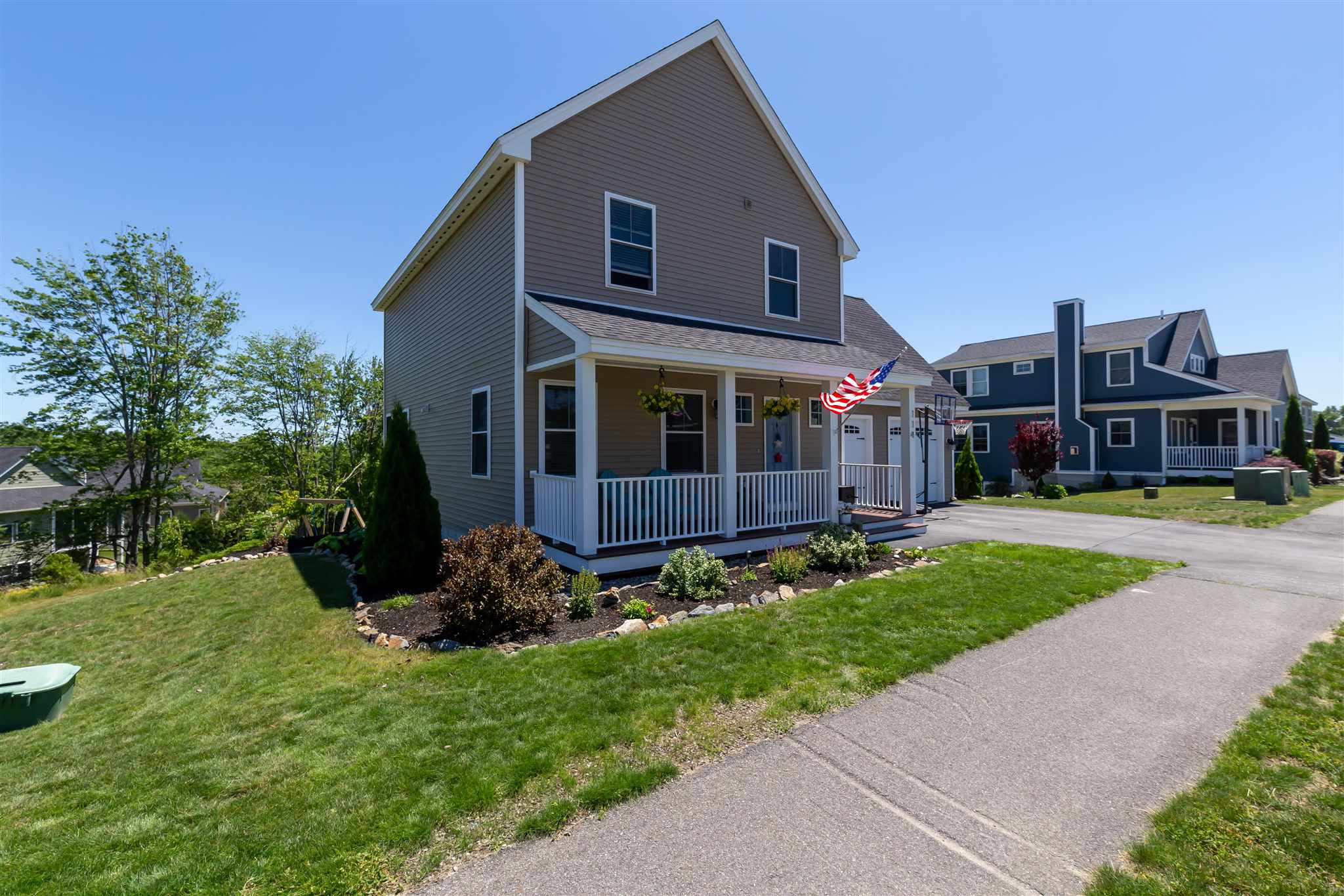 114 Fillmore Boulevard Rochester, NH 03867 - Photo 2 of 35