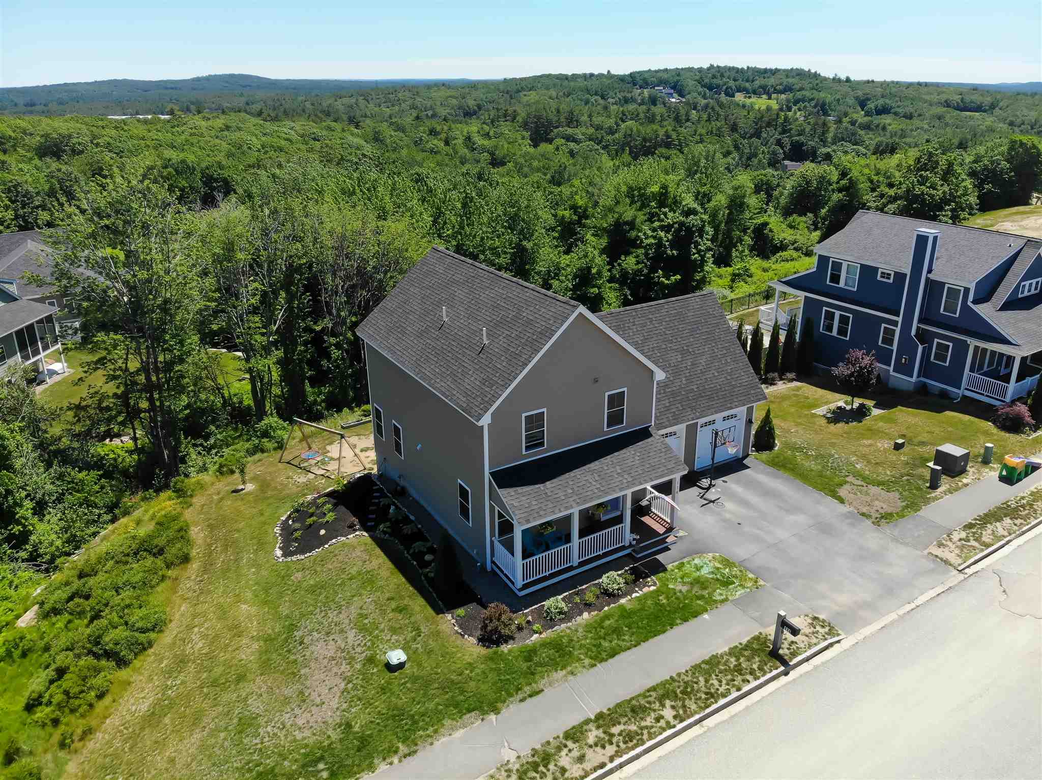 114 Fillmore Boulevard Rochester, NH 03867 - Photo 3 of 35
