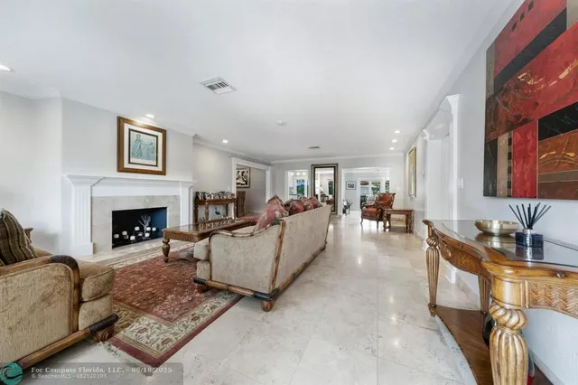$3,400,000 | 2319 Castilla Isle, Fort Lauderdale, FL 33301