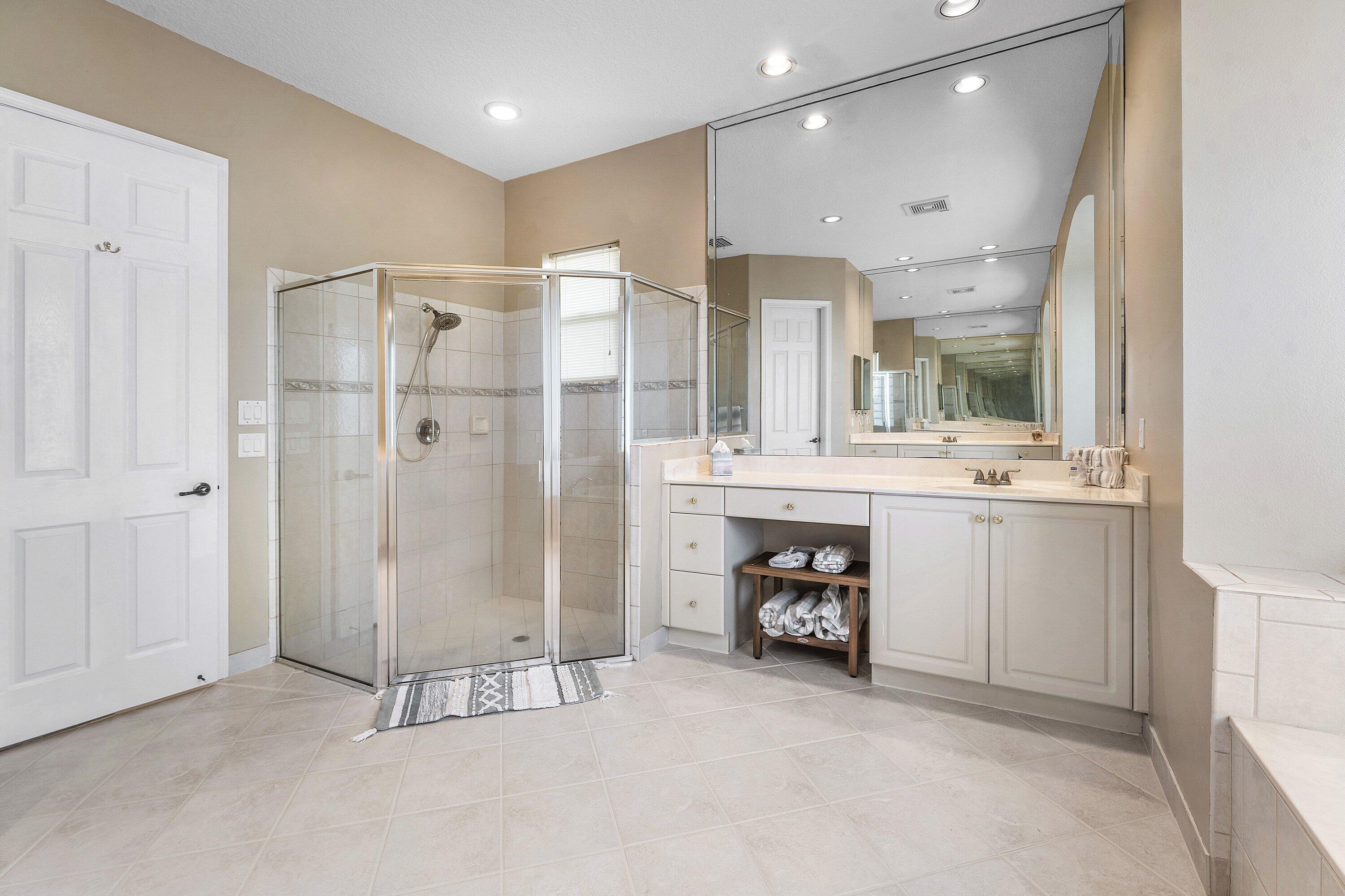 11130 Silver Ridge Street Wellington, FL 33449 - Photo 20 of 54 025-11130SilverRidgeStreet-Wellington-FL