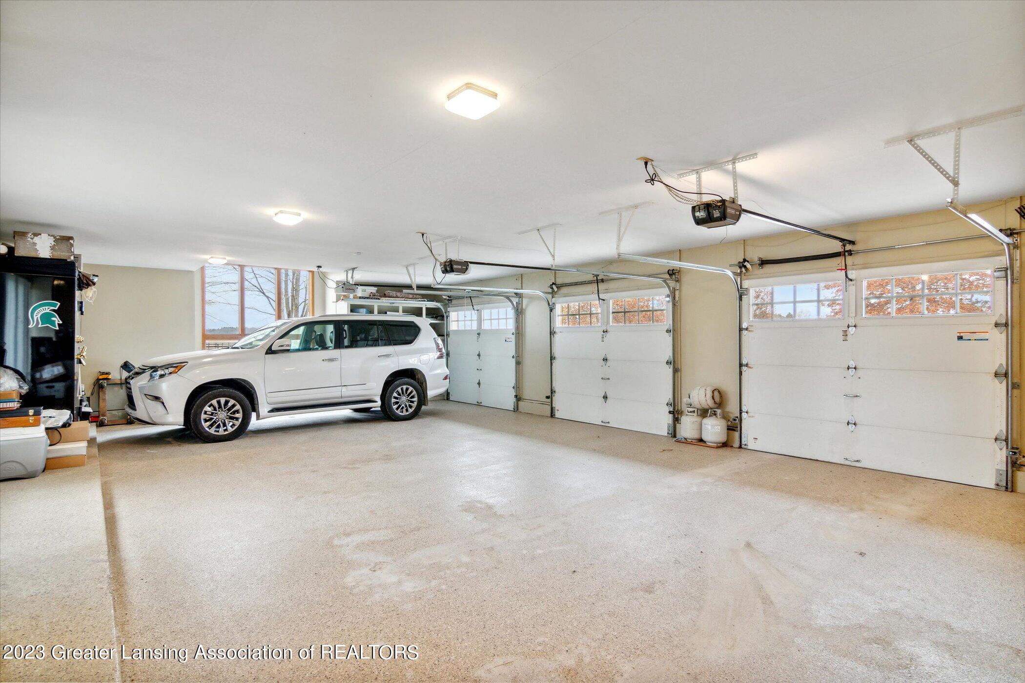 7571 Beard Road Avoca, MI 48006 - Photo 88 of 88 57-7571-Beard-Rd-Avoca-MI-48006-WindowSt